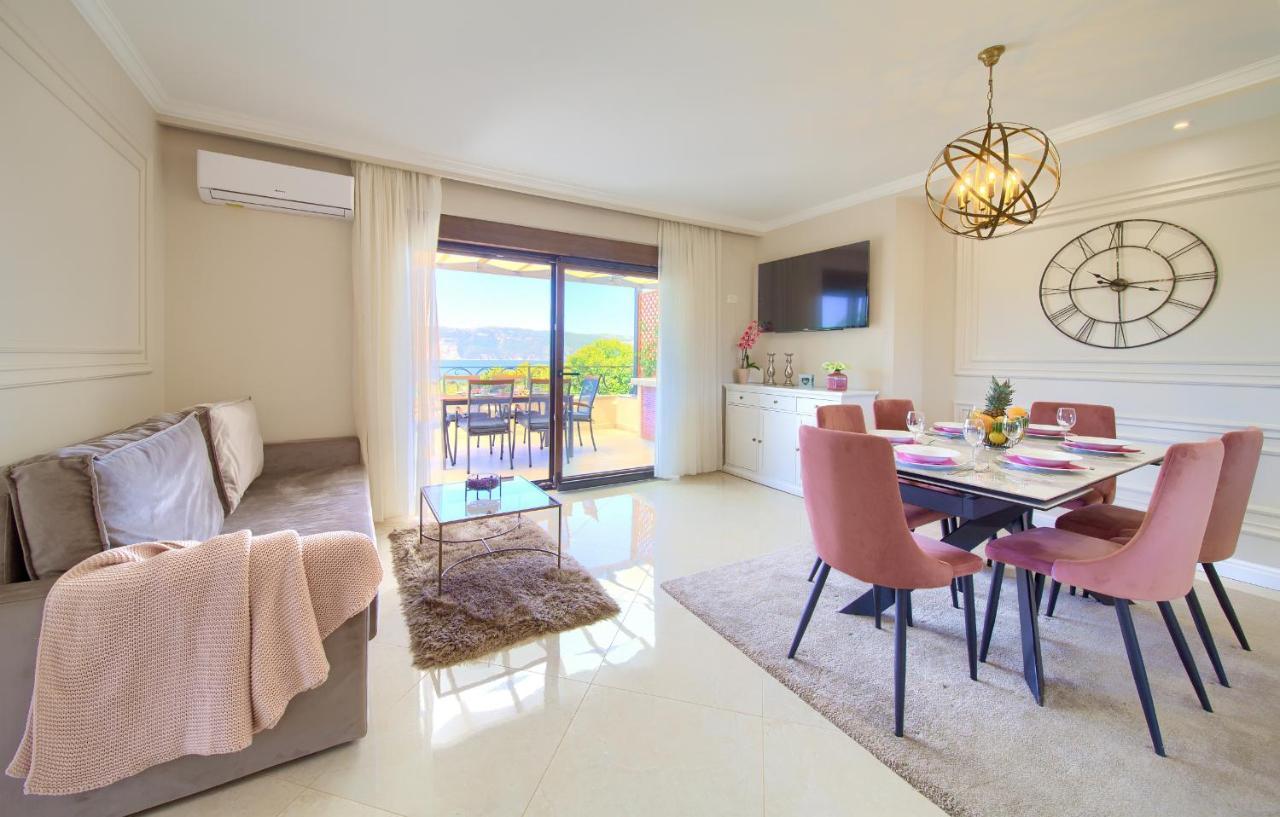 Luxury Apartments Villa Stina Pinezići エクステリア 写真