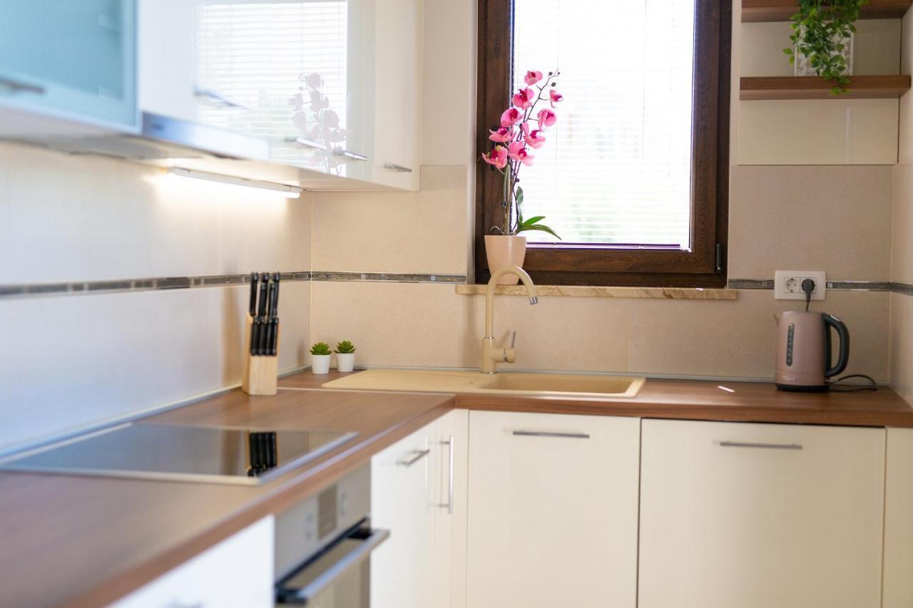 Luxury Apartments Villa Stina Pinezići エクステリア 写真